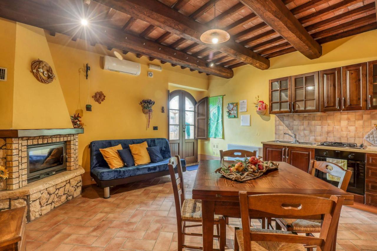 Agriturismo Podere San Giorgio Radicofani Exterior foto