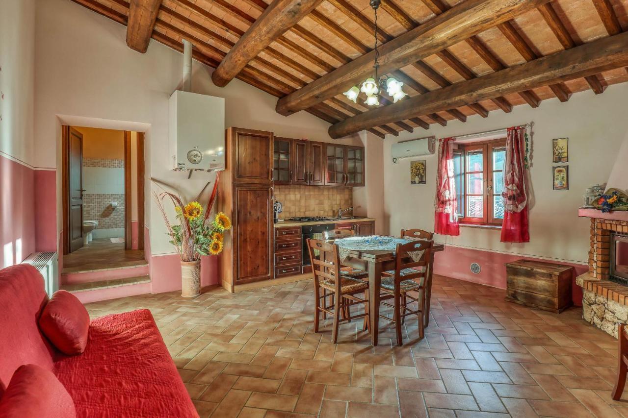 Agriturismo Podere San Giorgio Radicofani Exterior foto