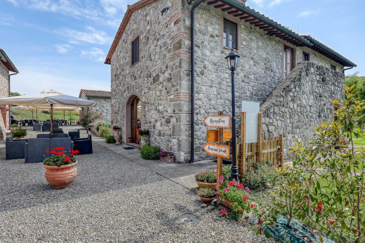 Agriturismo Podere San Giorgio Radicofani Exterior foto
