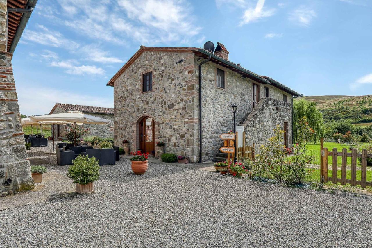 Agriturismo Podere San Giorgio Radicofani Exterior foto