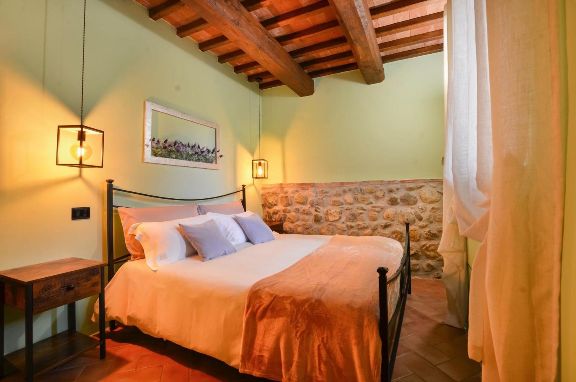 Agriturismo Podere San Giorgio Radicofani Exterior foto